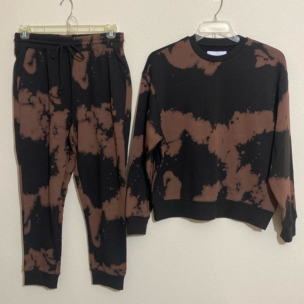 PISTOLA Women's Relaxed-Fit Bleached Sweatshirt & Jogger Style Sweatpants Set